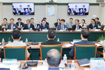 [일반동정]&nbsp;김경수 지방시대위원장 초청 광주·전남 지역발전 정책...